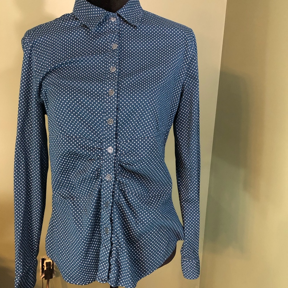 New York and Co long-sleeves button front